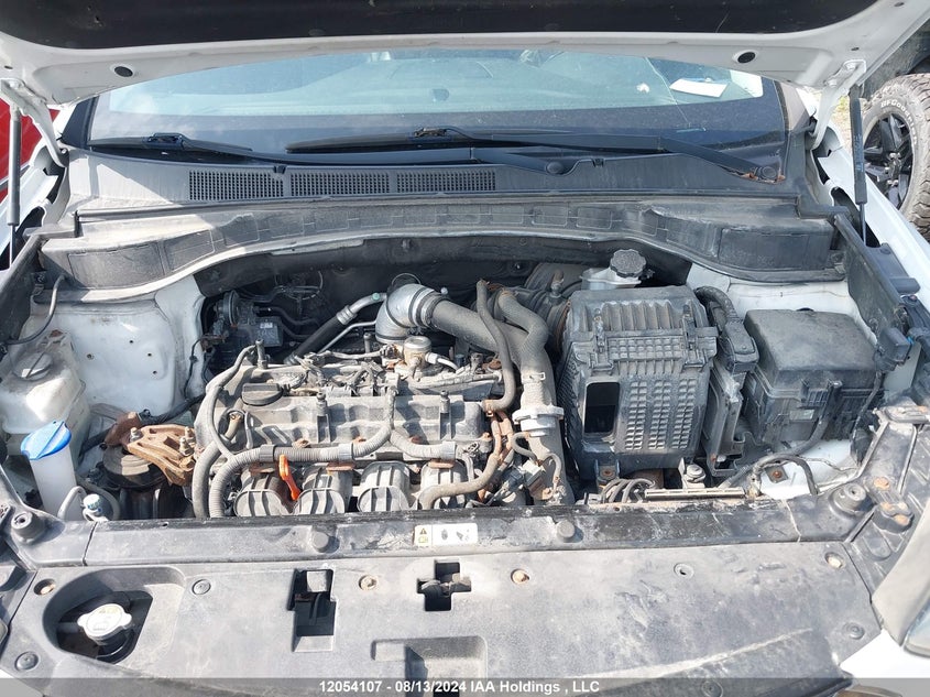 2013 Hyundai Santa Fe Sport 2.0T Se VIN: 5XYZUDLA0DG073781 Lot: 12054107