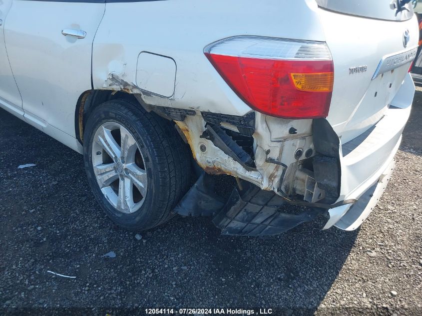 2008 Toyota Highlander Limited VIN: JTEES42A682000240 Lot: 12054114