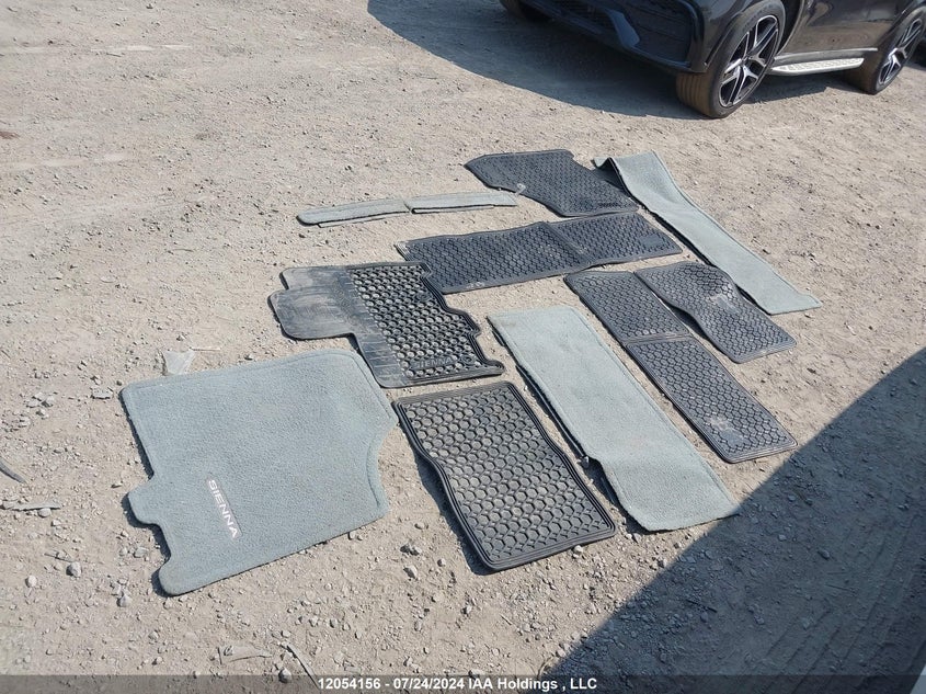 2014 Toyota Sienna 7 Passenger VIN: 5TDZK3DC3ES515277 Lot: 12054156