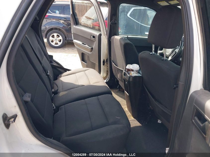 2010 Ford Escape Xlt VIN: 1FMCU0DG1AKB87985 Lot: 12054289