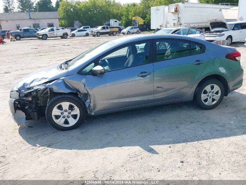 2017 Kia Forte VIN: 3KPFL4A73HE022372 Lot: 12054946