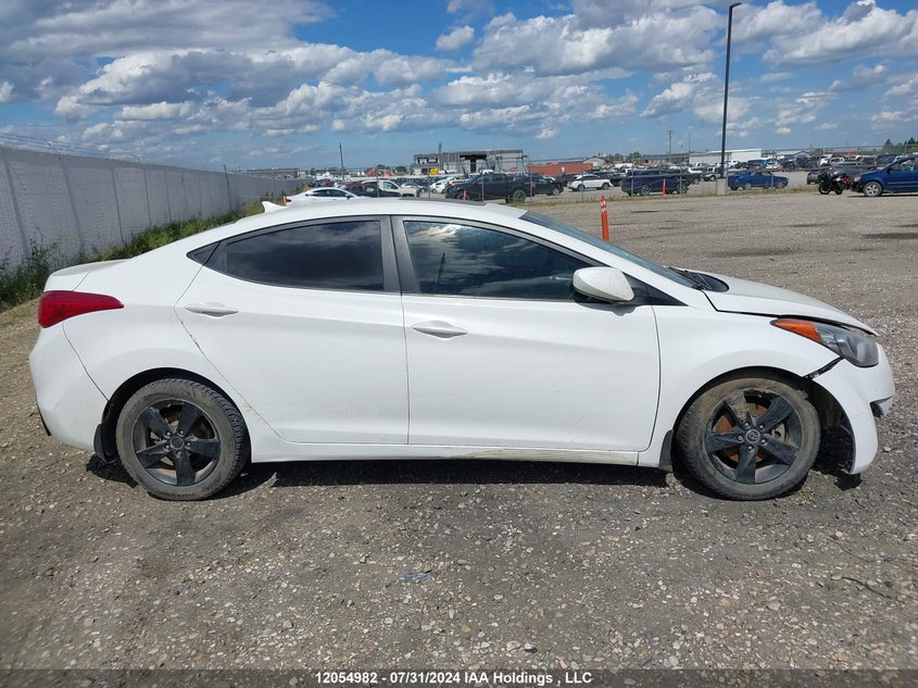 2013 Hyundai Elantra Gls VIN: 5NPDH4AE6DH217458 Lot: 12054982