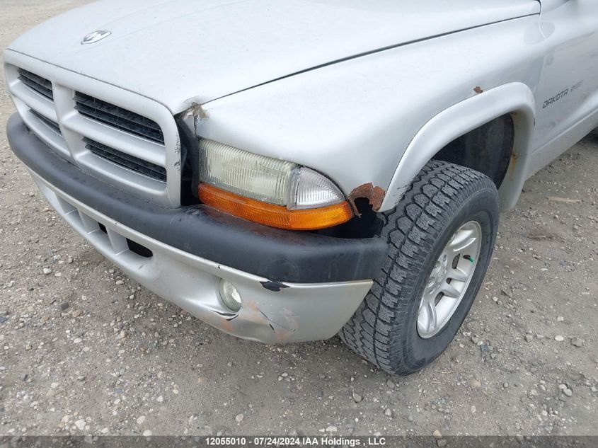 2002 Dodge Dakota Quad Sport/Quad R/T VIN: 1B7HG38X82S600578 Lot: 12055010