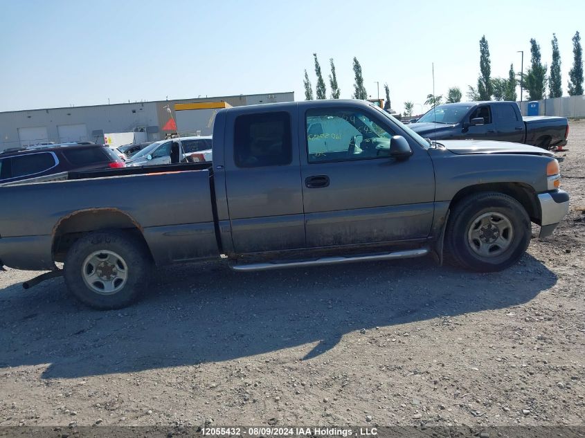 2000 GMC New Sierra 1500 VIN: 1GTEC19T7YZ274867 Lot: 12055432