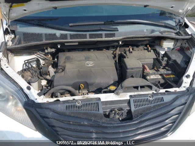 2011 Toyota Sienna VIN: 5TDZK3DC8BS171568 Lot: 12055577