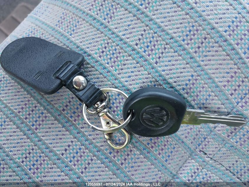 1994 Volkswagen Eurovan Cv Camper VIN: WV2PD0703RH059830 Lot: 12055597