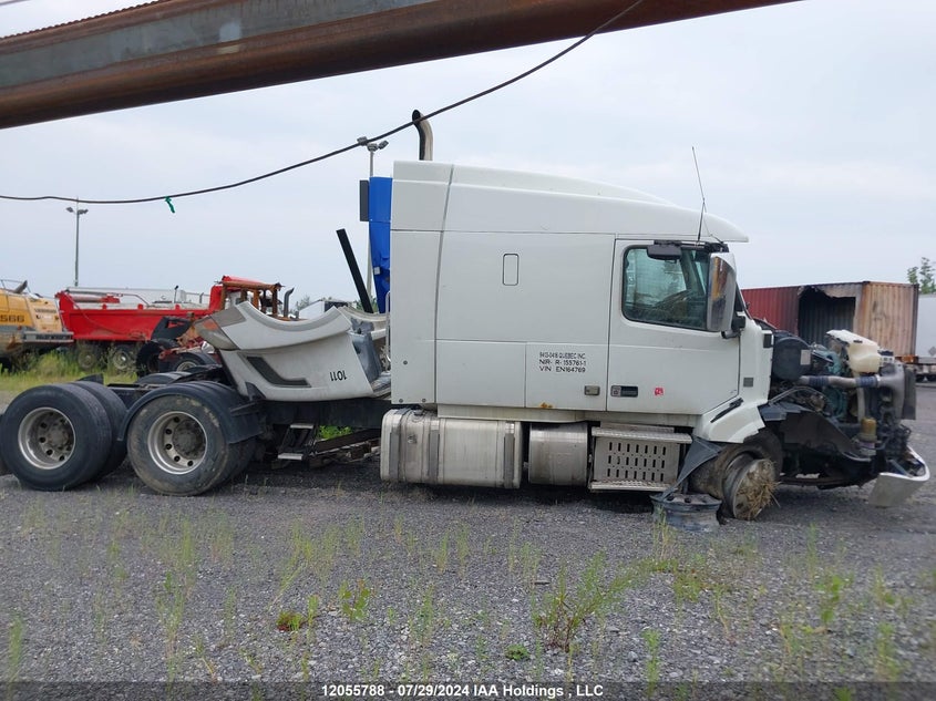 2014 Volvo Vn L VIN: 4V4NC9EJ2EN164769 Lot: 12055788