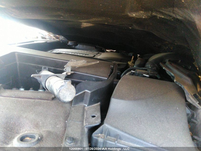 2011 Jaguar Xf VIN: SAJXA0GB2BLR95743 Lot: 12055901