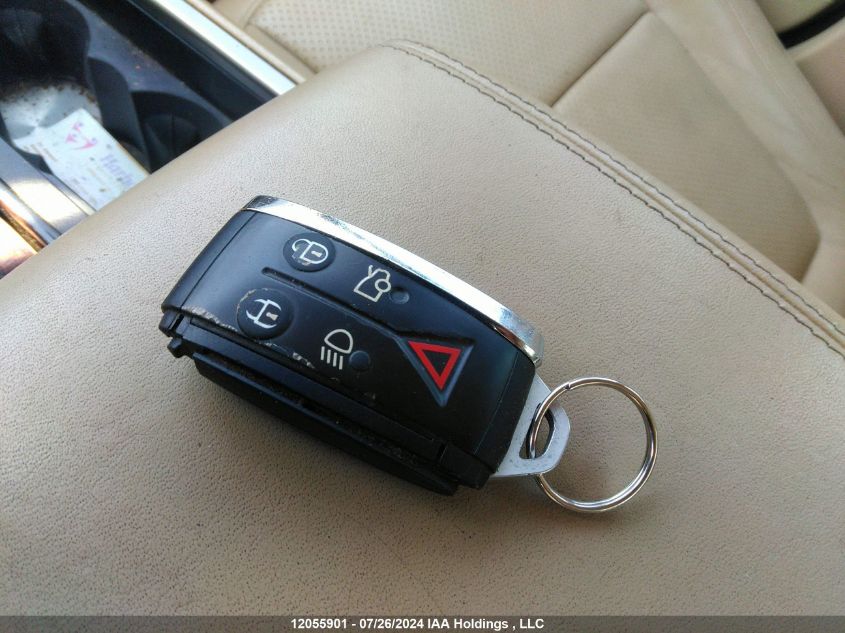 2011 Jaguar Xf VIN: SAJXA0GB2BLR95743 Lot: 12055901