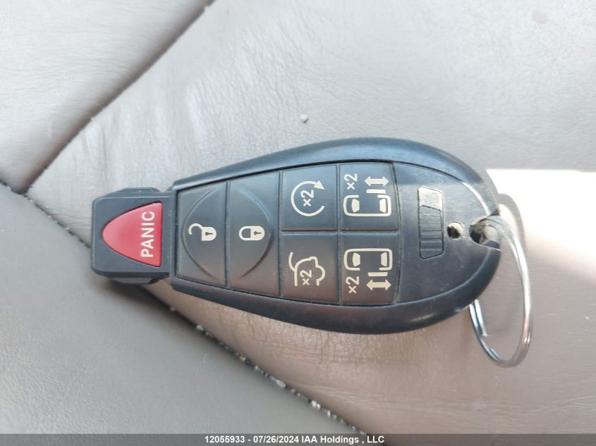 2013 Chrysler Town & Country Limited VIN: 2C4RC1GG0DR572494 Lot: 12055933