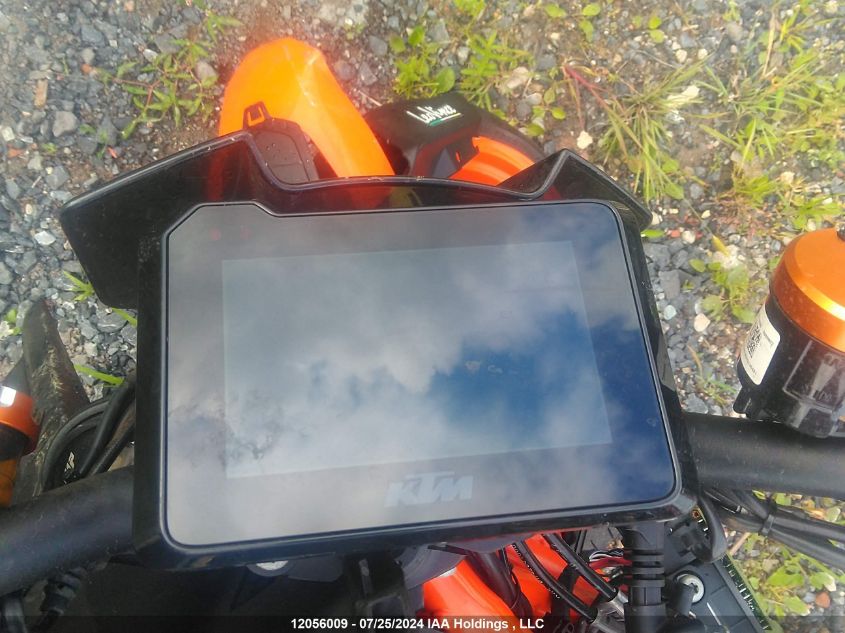 2023 Ktm 1290 Super Duke R VIN: VBKV39402PM972244 Lot: 12056009