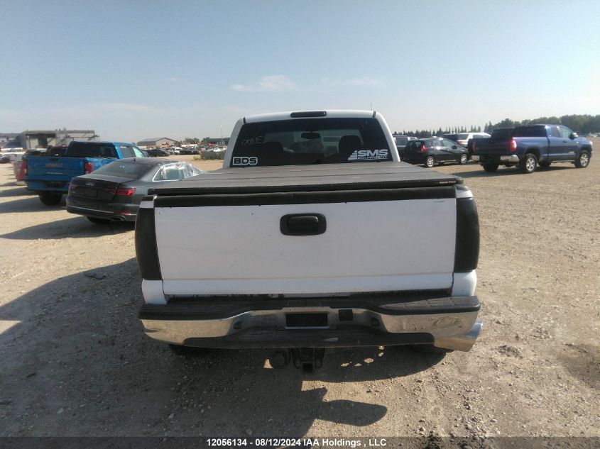 2005 GMC Sierra 2500Hd VIN: 1GTHK29225E127145 Lot: 12056134