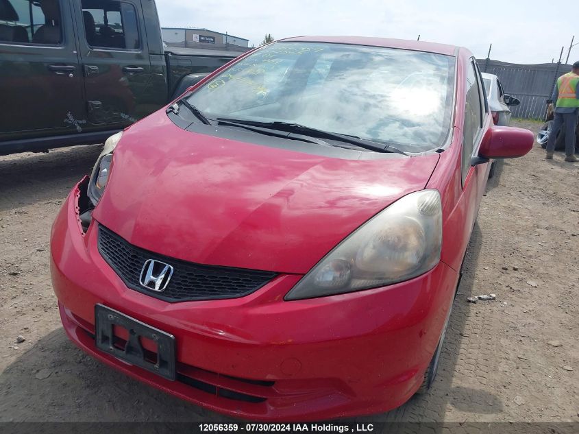 2014 Honda Fit VIN: LUCGE8H55E3000365 Lot: 12056359