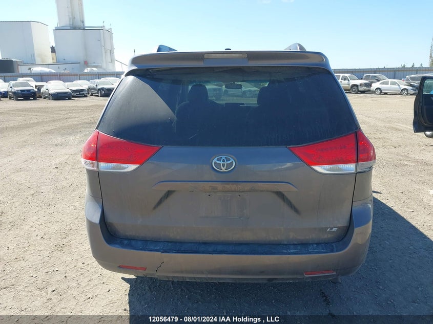 2014 Toyota Sienna VIN: 5TDKK3DC8ES408744 Lot: 12056479