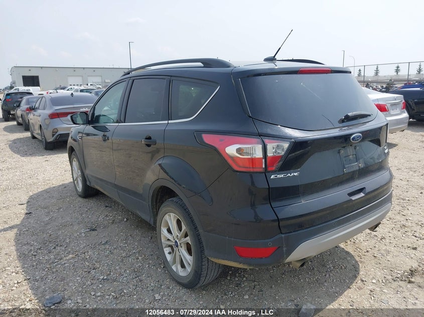 Vin: 1fmcu9g99hue99729, lot: 2403584, ford escape se 20173