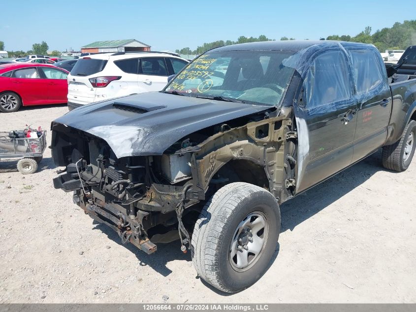 2016 Toyota Tacoma Dbl Cab/Sr5/Trd Sport/Or VIN: 5TFDZ5BNXGX003597 Lot: 12056664