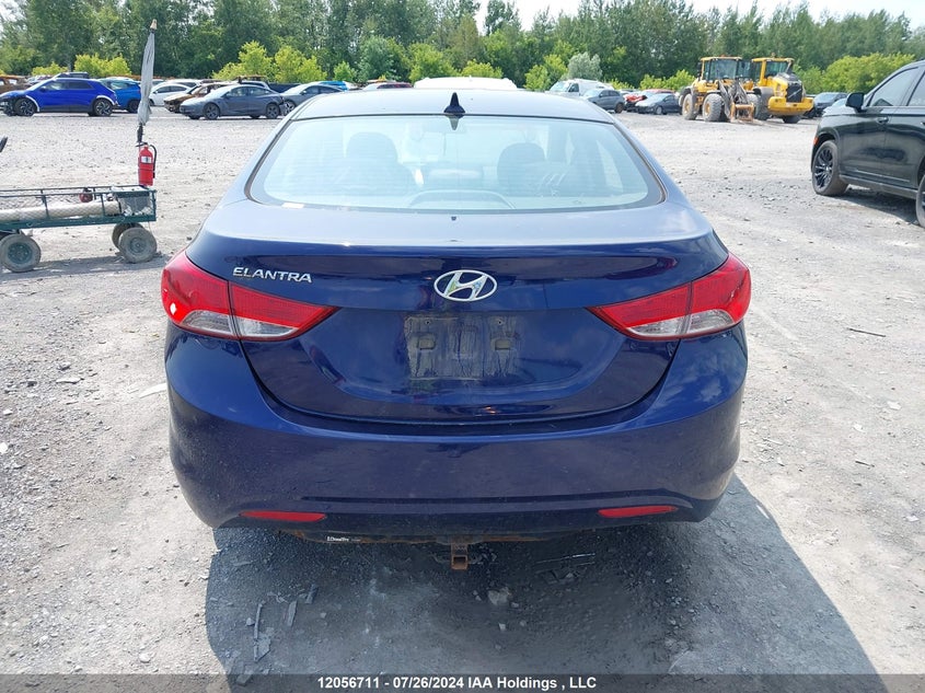 2013 Hyundai Elantra Gls/Limited VIN: 5NPDH4AE4DH381792 Lot: 12056711
