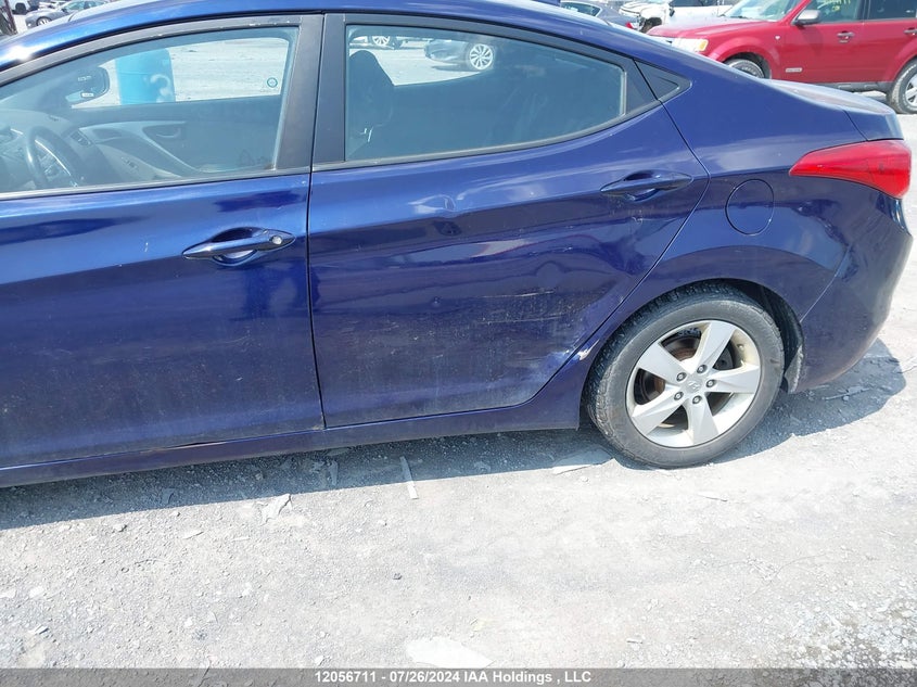 2013 Hyundai Elantra Gls/Limited VIN: 5NPDH4AE4DH381792 Lot: 12056711