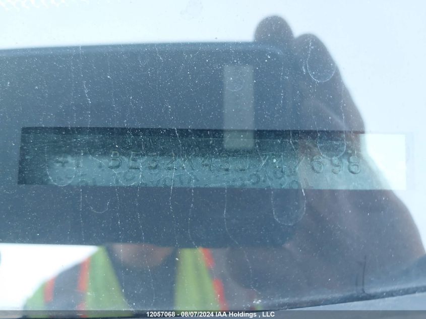 2003 Toyota Camry VIN: 4T1BE32K43U747698 Lot: 12057068