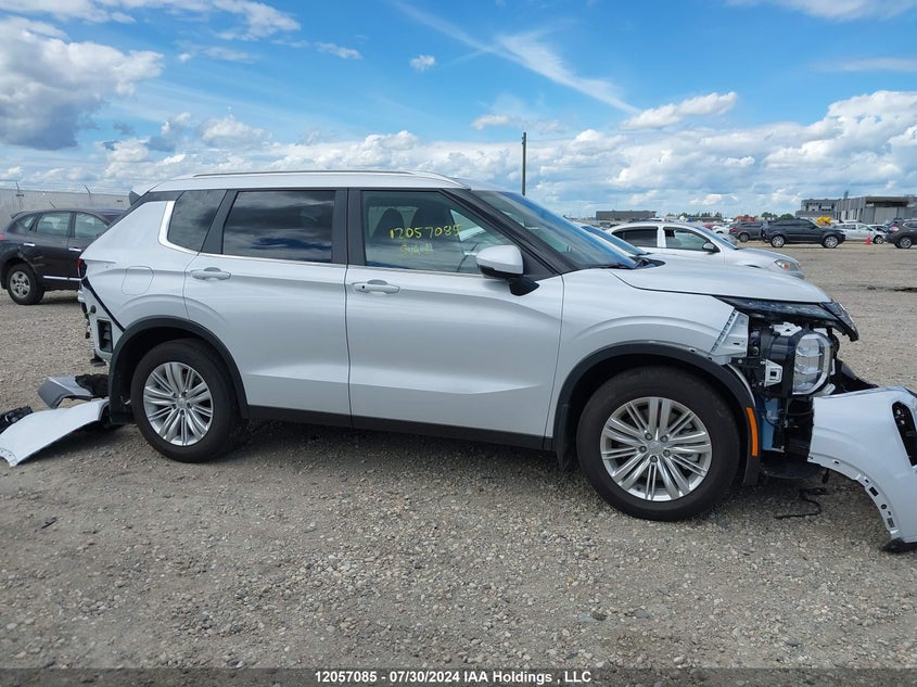 2024 Mitsubishi Outlander VIN: JA4J4VA86RZ611910 Lot: 12057085