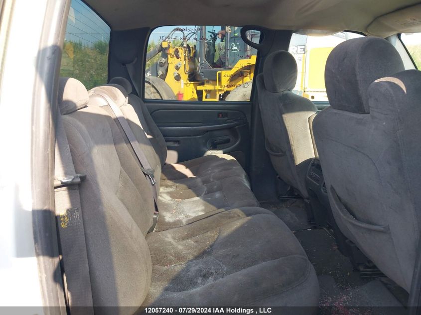 2005 GMC Sierra 2500Hd VIN: 1GTHK23225F922246 Lot: 12057240