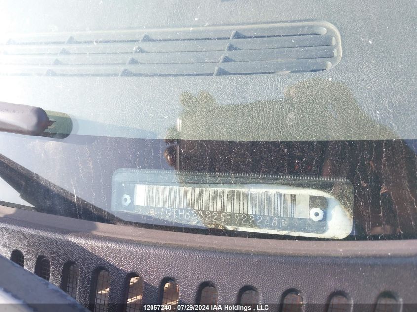 2005 GMC Sierra 2500Hd VIN: 1GTHK23225F922246 Lot: 12057240