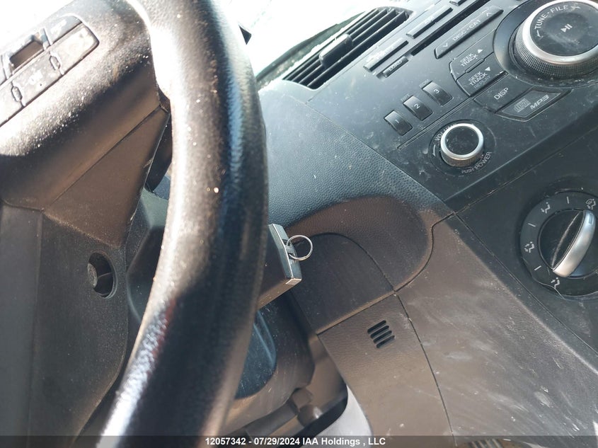 2013 Mazda 3 I VIN: JM1BL1UF4D1807304 Lot: 12057342