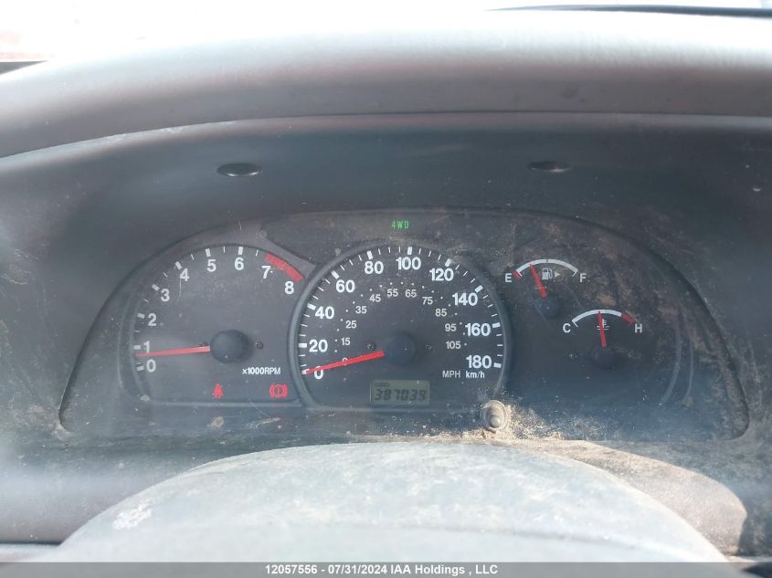 2003 Chevrolet Tracker VIN: 2CNBJ634736938723 Lot: 12057556