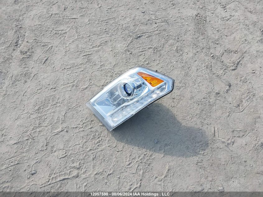 2017 Ram 3500 Laramie VIN: 3C63R3EL8HG677741 Lot: 12057598