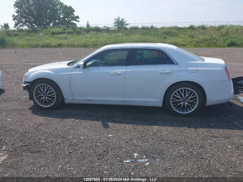 2012 Chrysler 300 S V6 VIN: 2C3CCABG0CH307001 Lot: 12057600