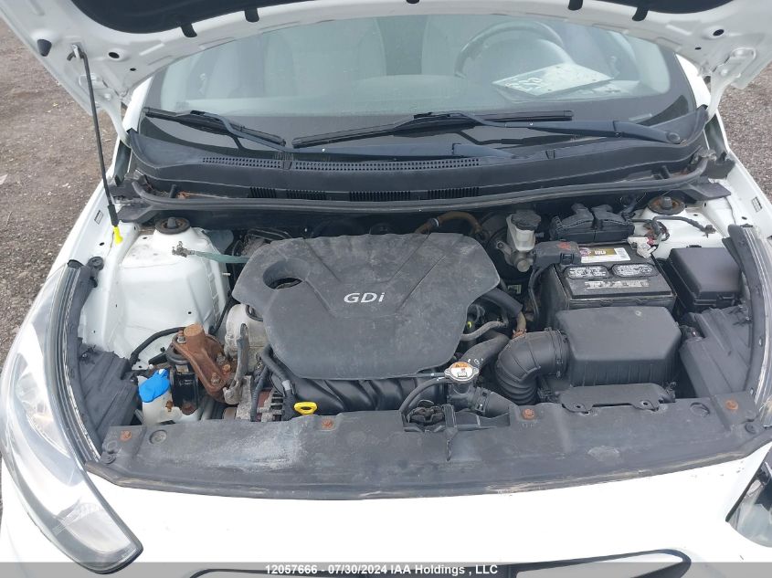 2013 Hyundai Accent Gls/Gs VIN: KMHCT4AE8DU437776 Lot: 12057666