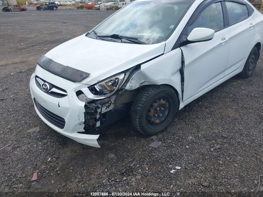 2013 Hyundai Accent Gls/Gs VIN: KMHCT4AE8DU437776 Lot: 12057666