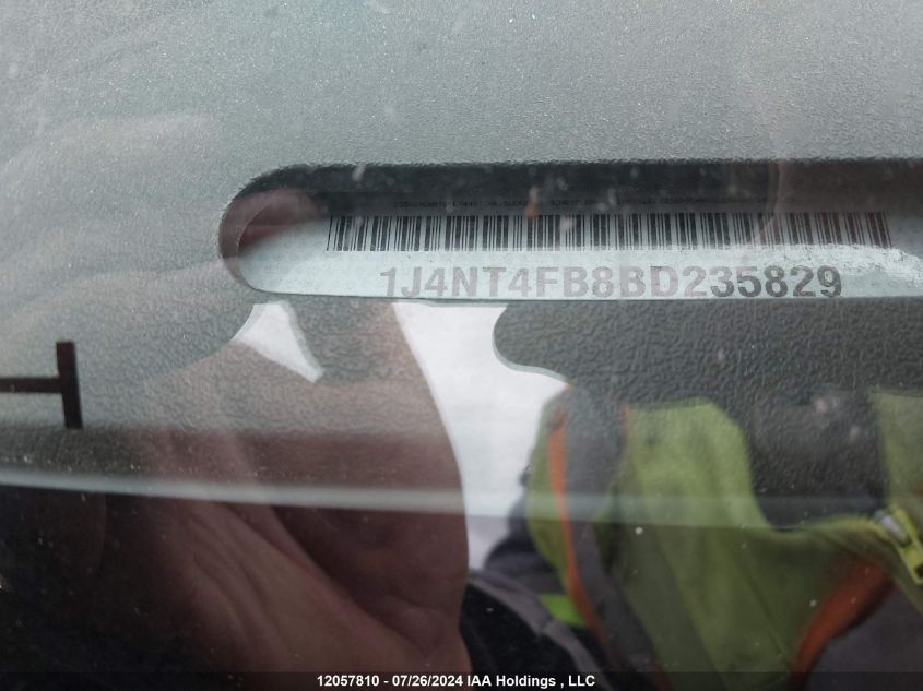 2011 Jeep Compass VIN: 1J4NT4FB8BD235829 Lot: 12057810