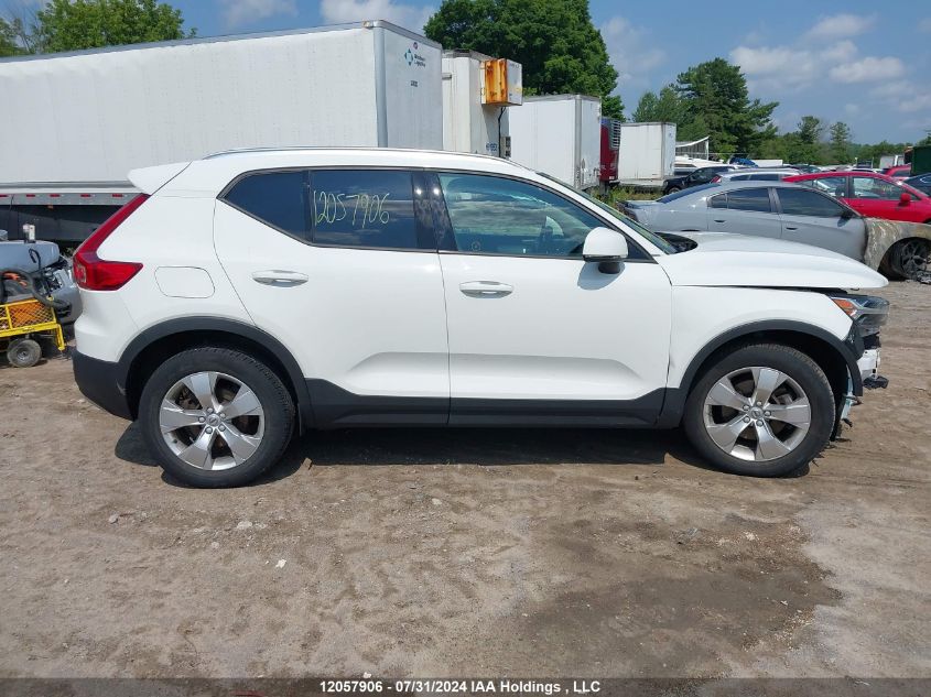 2021 Volvo Xc40 T5 Momentum VIN: YV4162UK6M2529910 Lot: 12057906