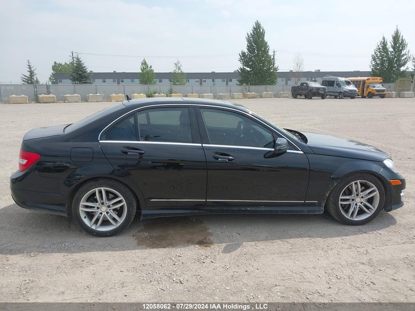 2014 Mercedes-Benz C-Class VIN: WDDGF8AB7EA908612 Lot: 12058062