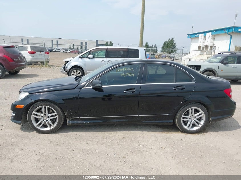 2014 Mercedes-Benz C-Class VIN: WDDGF8AB7EA908612 Lot: 12058062