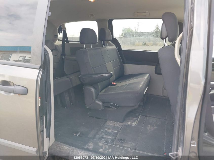 2010 Dodge Grand Caravan Se VIN: 2D4RN4DE2AR474693 Lot: 12058073