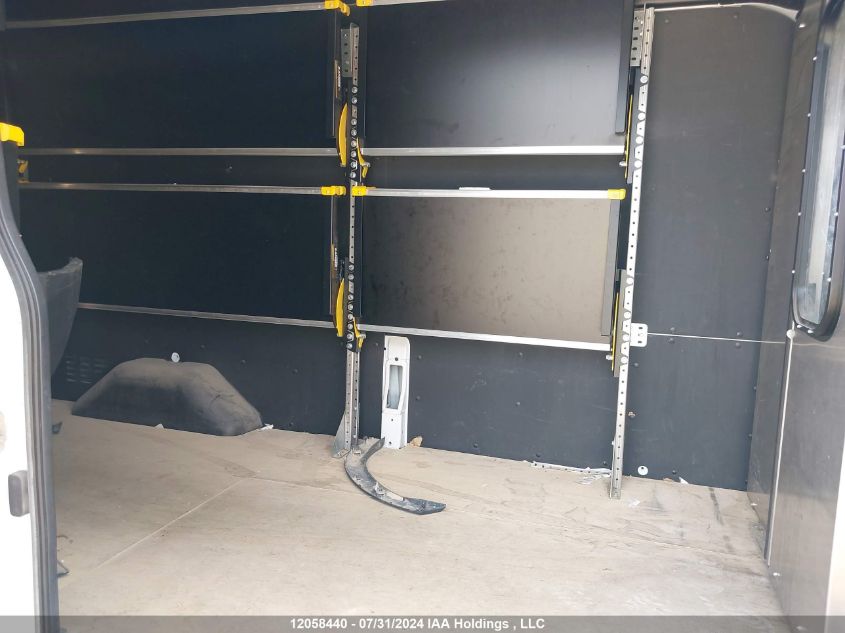 2022 Ford Transit T-250 VIN: 1FTBR3U83NKA26913 Lot: 12058440