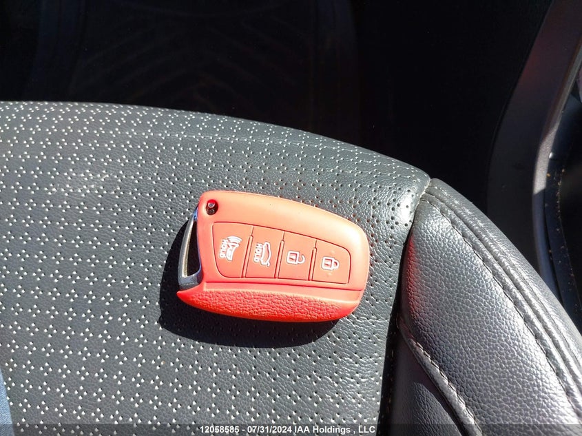 2015 Hyundai Santa Fe Sport VIN: 5XYZUDLA7FG268764 Lot: 12058585