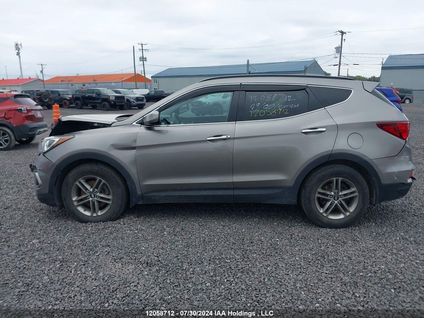 2017 Hyundai Santa Fe Sport 2.4 Base VIN: 5XYZT3LB8HG403355 Lot: 12058712