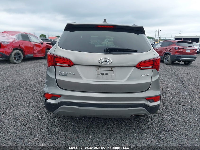 2017 Hyundai Santa Fe Sport 2.4 Base VIN: 5XYZT3LB8HG403355 Lot: 12058712