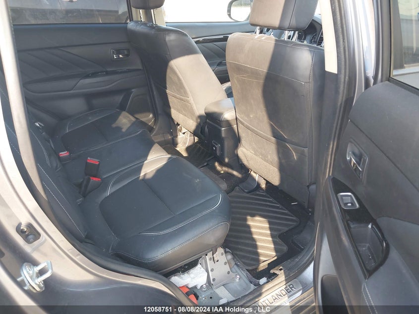 2018 Mitsubishi Outlander Phev VIN: JA4J24A52JZ620145 Lot: 12058751