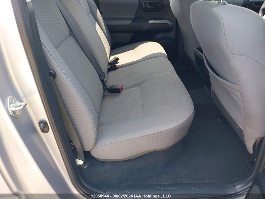 2017 Toyota Tacoma Sr5/Trd Off Road/Trd Sport VIN: 5TFDZ5BN4HX017724 Lot: 12058944