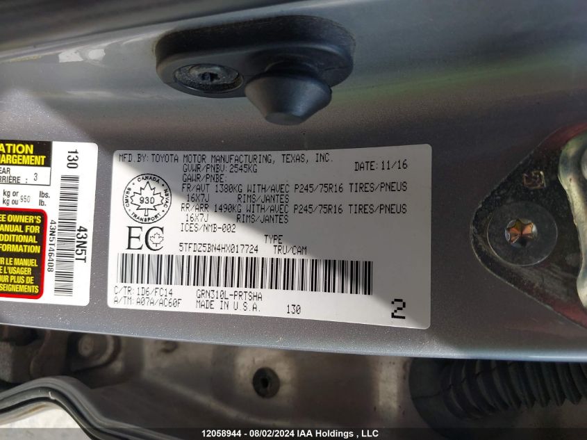 2017 Toyota Tacoma Sr5/Trd Off Road/Trd Sport VIN: 5TFDZ5BN4HX017724 Lot: 12058944