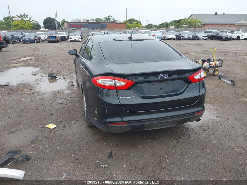 2014 Ford Fusion S VIN: 3FA6P0G76ER334281 Lot: 12059218