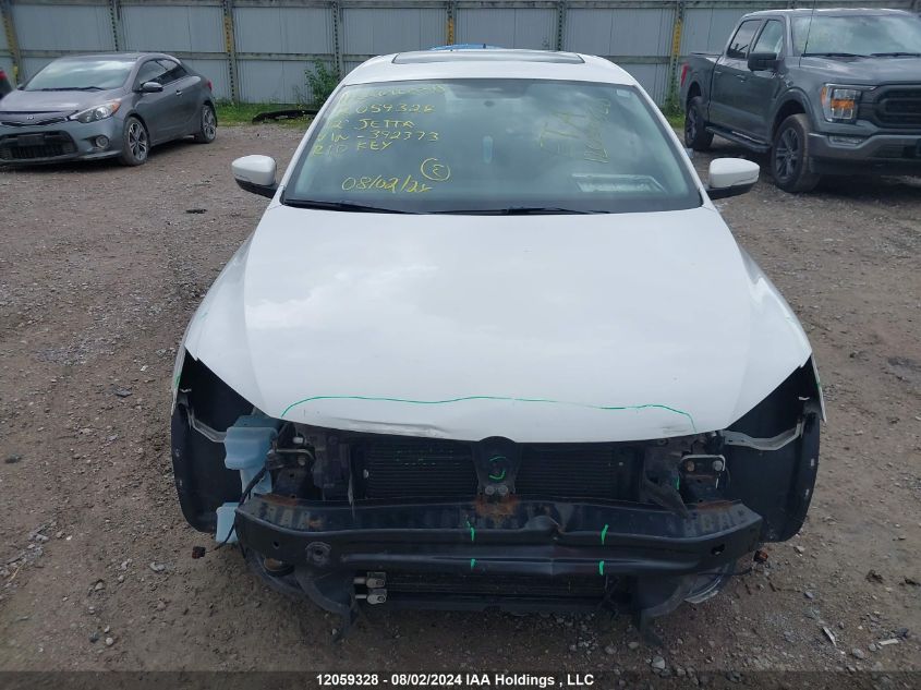 3VWDX7AJ7CM392373 2012 Volkswagen Jetta Se