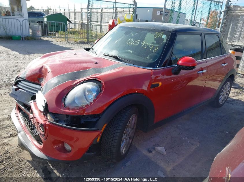 2015 Mini Cooper Hardtop 5 Door VIN: WMWXS5C53FT833129 Lot: 12059398