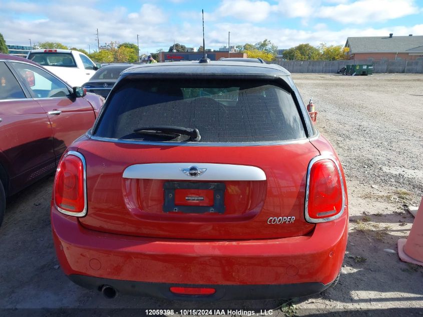 2015 Mini Cooper Hardtop 5 Door VIN: WMWXS5C53FT833129 Lot: 12059398