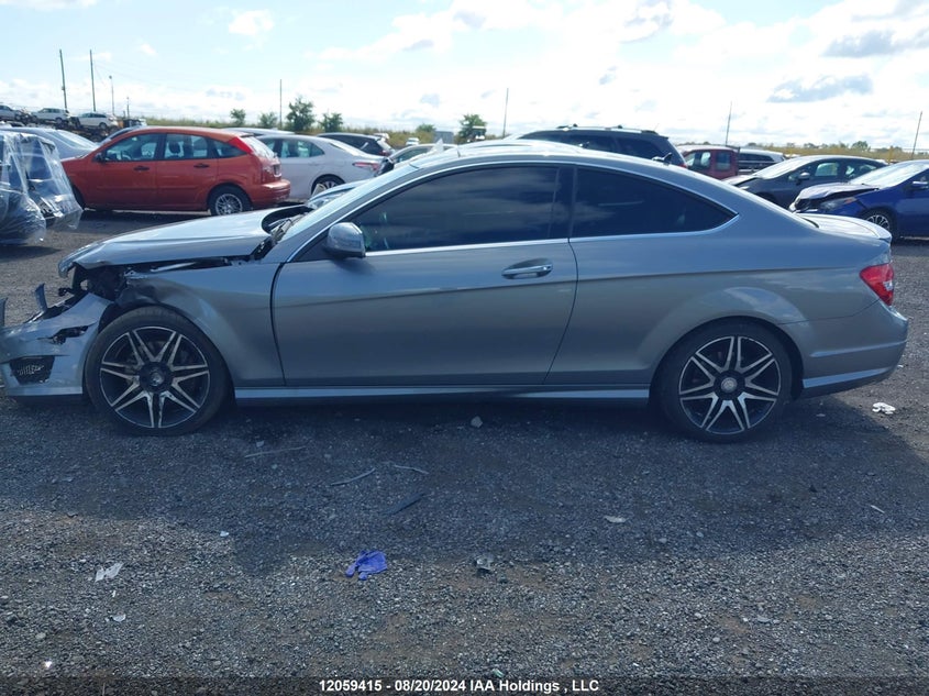 2014 Mercedes-Benz C-Class VIN: WDDGJ8JB3EG302820 Lot: 12059415