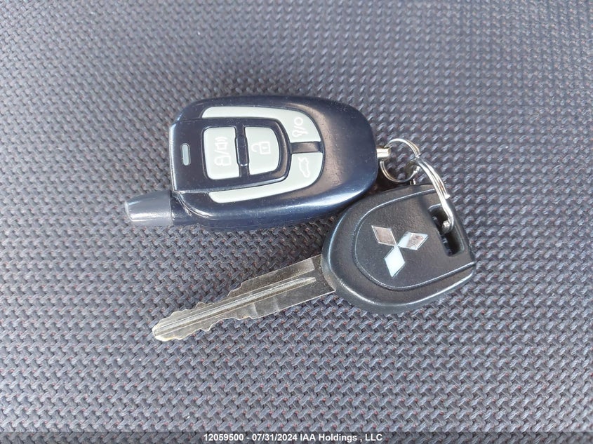 2006 Mitsubishi Outlander VIN: JA4LZ41FX6U608634 Lot: 12059500